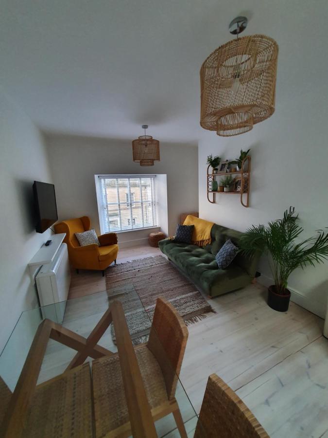 The Taylor Suite - Stunning 2-Ensuite Beds, Cathedral View Roof Garden Truro Bagian luar foto